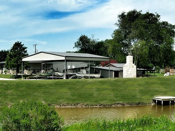 Castaway Lodge